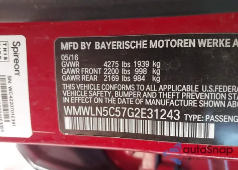 2016 Mini Clubman Cooper z USA, uszkodzony, nr VIN WMWLN5C57G2E31243